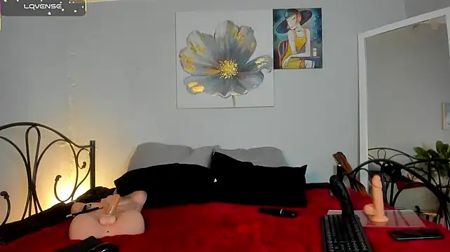 ChelseaQuinn webcam