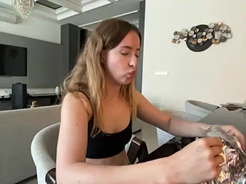 Nura_n_Sarah live webcam
