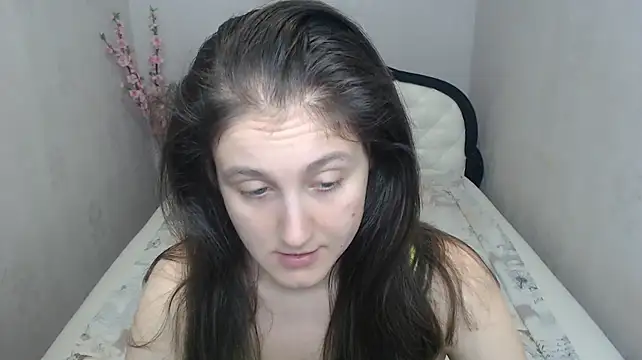 Holliy_Cooper webcam