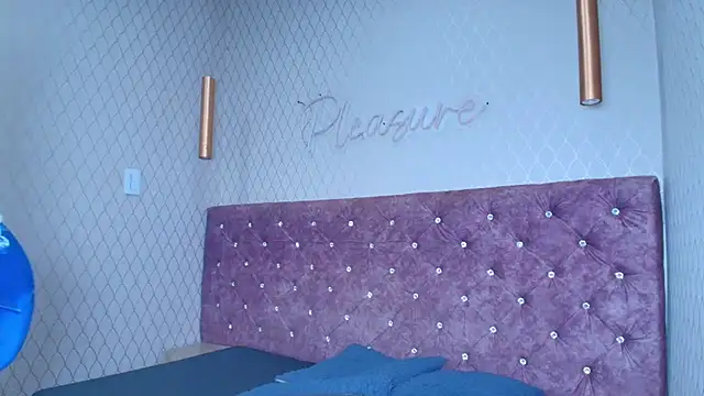 VALENTINA3x webcam