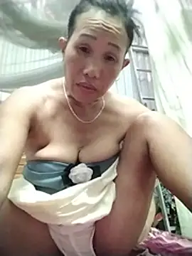 Delina68 webcam