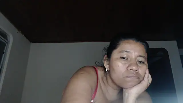 adrixxx38 webcam