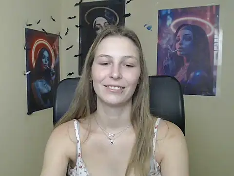 StrangerGi webcam