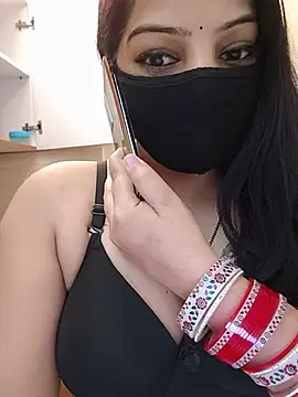 Hot_pooja2 webcam