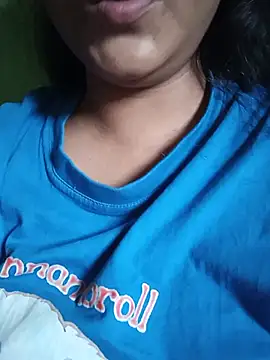Nafisa-03 webcam
