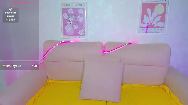 Alexa_temptress webcam