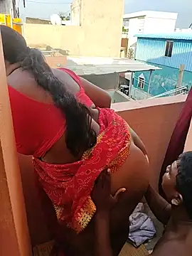 Desicouple1706 webcam