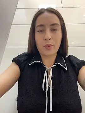 Holly_Play
