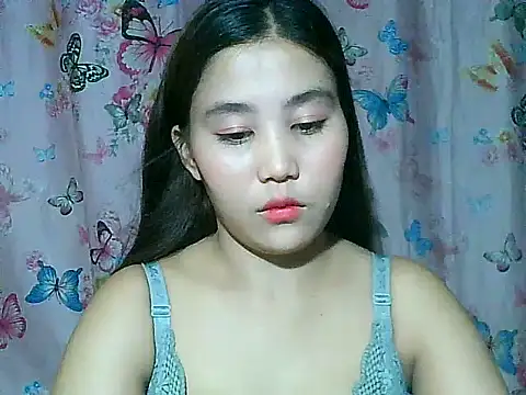 SexyAsianPussy4u webcam
