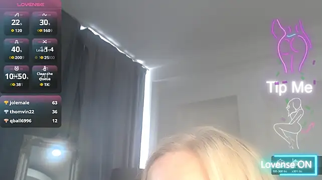 NicoletteRose_ webcam