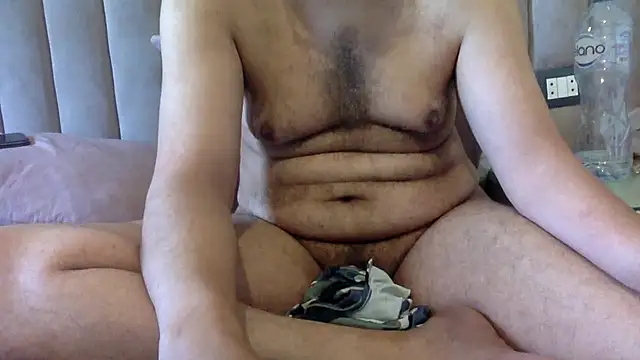 CaiBull webcam