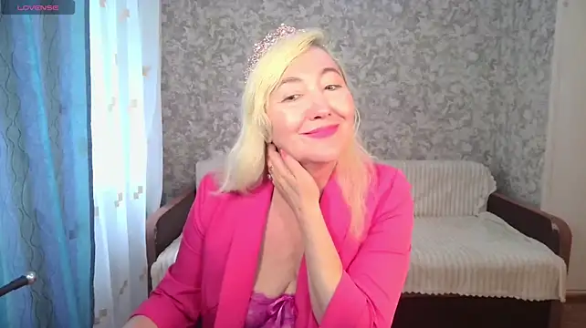 LadyKriss webcam