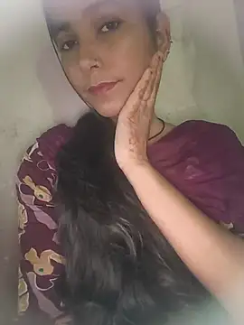 divya_140 webcam