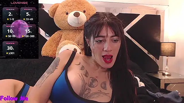 Moon_Blue95 webcam