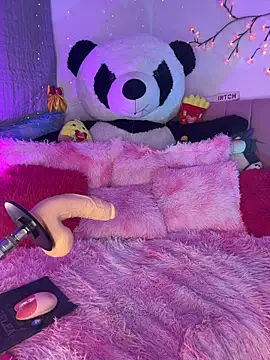 LindaWz_ webcam