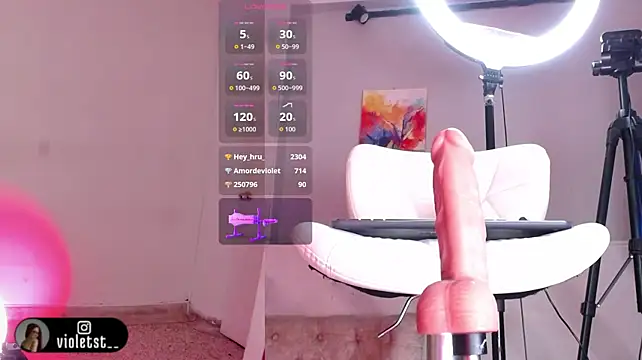 VioletWinters webcam
