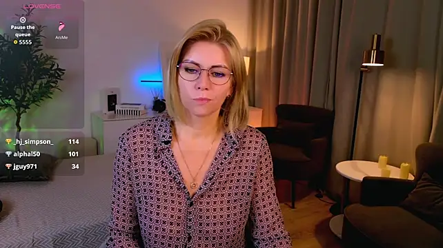 Annie_Light webcam