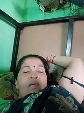 Manavi_x webcam