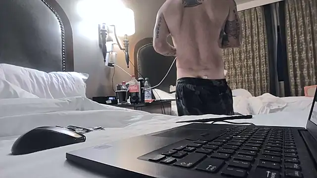 J-Dubb live webcam