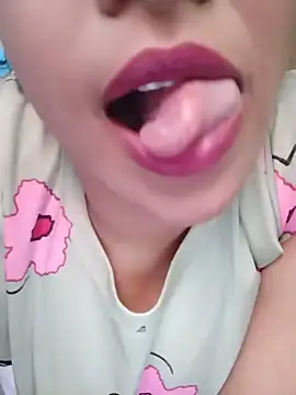 Anki-doll webcam