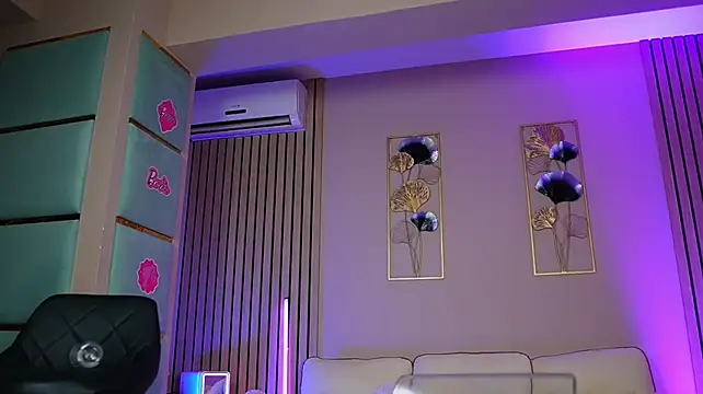 SabrinaJade webcam