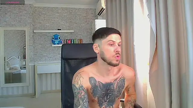 JonahShaw webcam