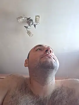 StrictBobby webcam