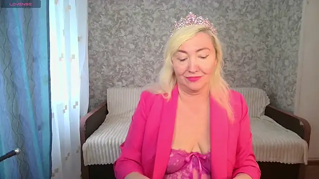 LadyKriss webcam