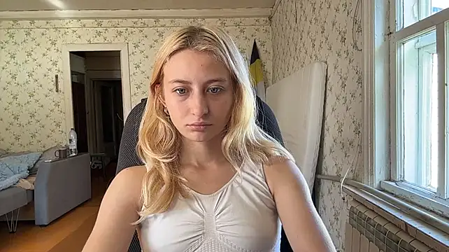 LisaBam webcam