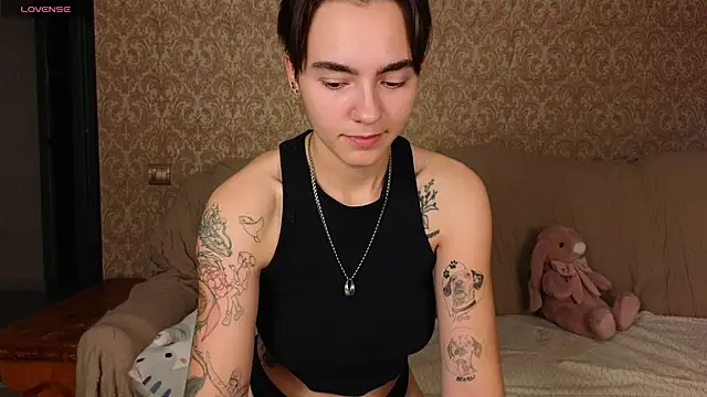 Lilihere_ webcam