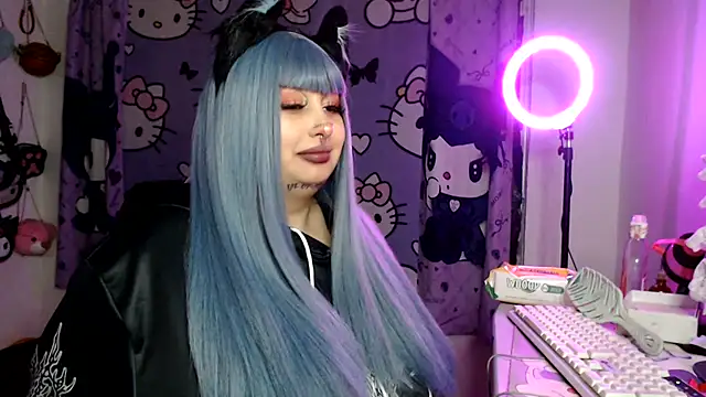 lussyevans24 webcam
