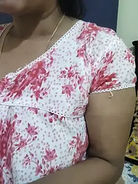 Raashi_15 webcam