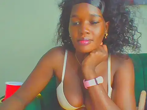cutesmiling webcam