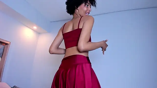 Kiara_Kamau_XXX webcam