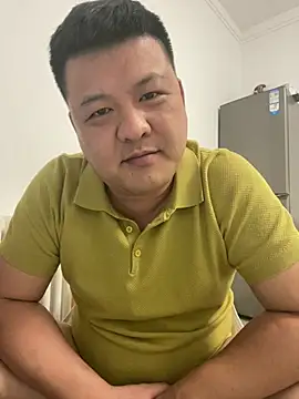 zhang1118 webcam