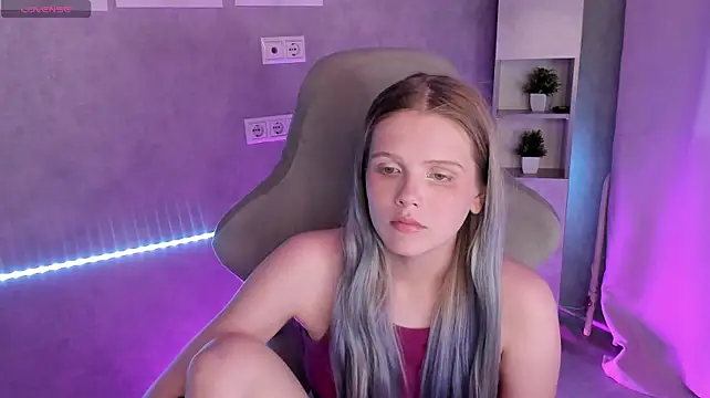 Alisa_Allison webcam