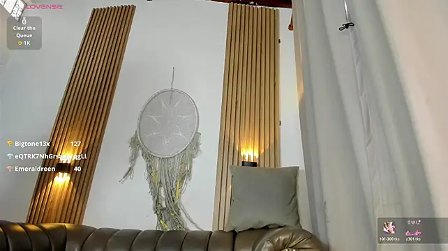 lili_starxoxo webcam