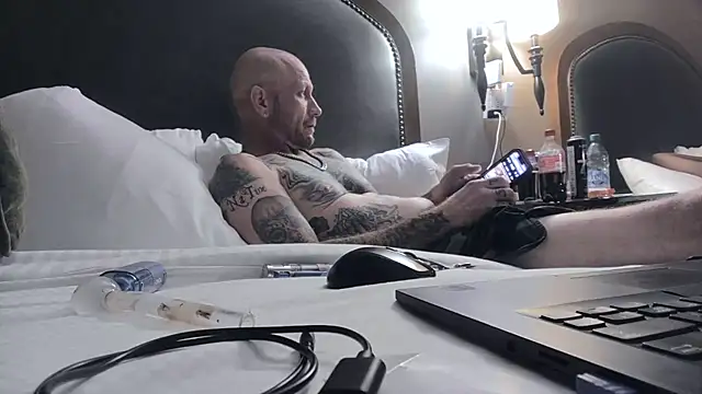 J-Dubb webcam