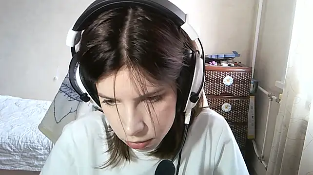 OliviaStruas webcam
