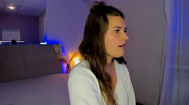 Laura_Leee webcam