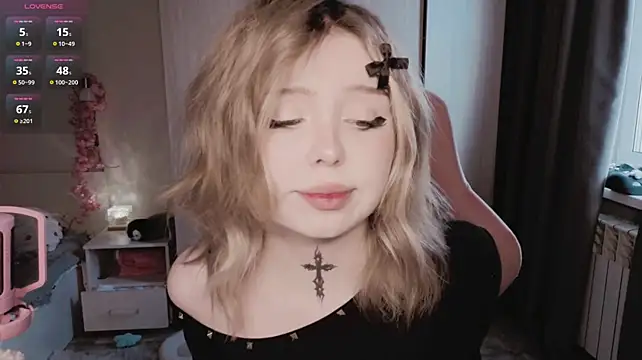 yumi_charm webcam