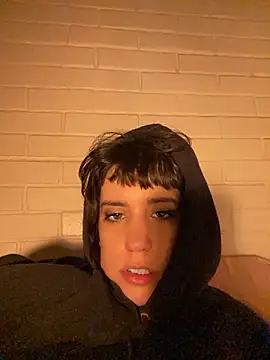gattasromanxxe webcam