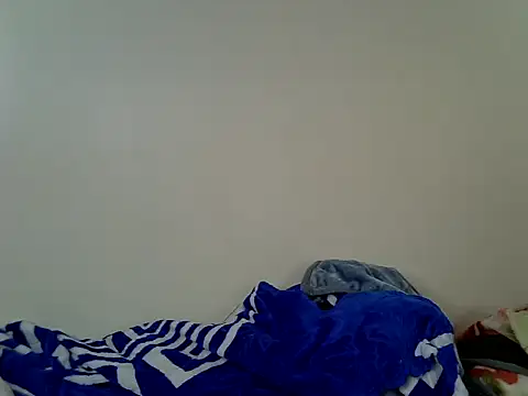 zippy_mae webcam