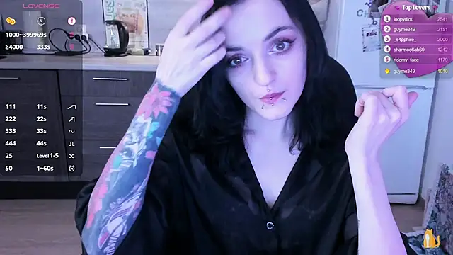 lina__tyaaan webcam