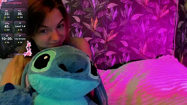 Sweet_me_ live cam on StripChat