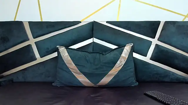 thiago19s live cam on StripChat