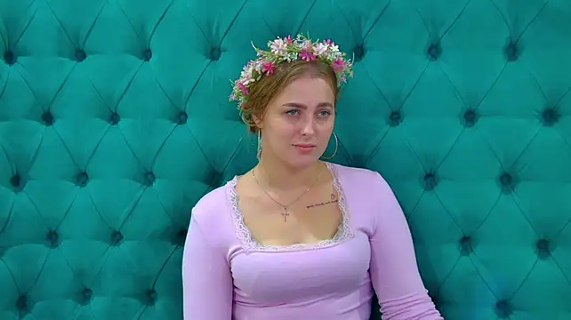 EllaBells webcam