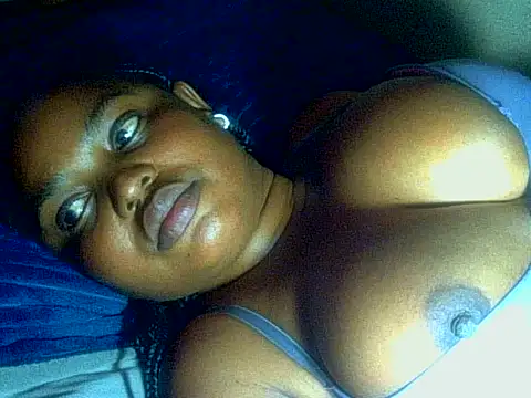 Yaspretty6 webcam