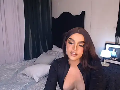 AubreyMyles live cam on StripChat