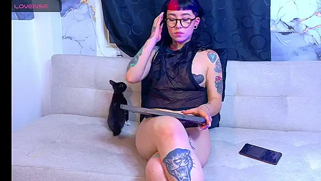 nova_kitttyy webcam